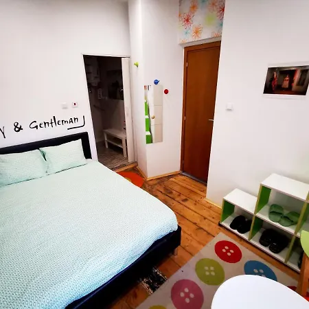 Group Family Top Center Lux Apart דירה